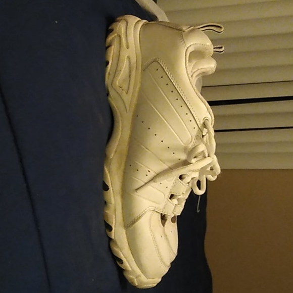 Shoes - Picture 2 of 3